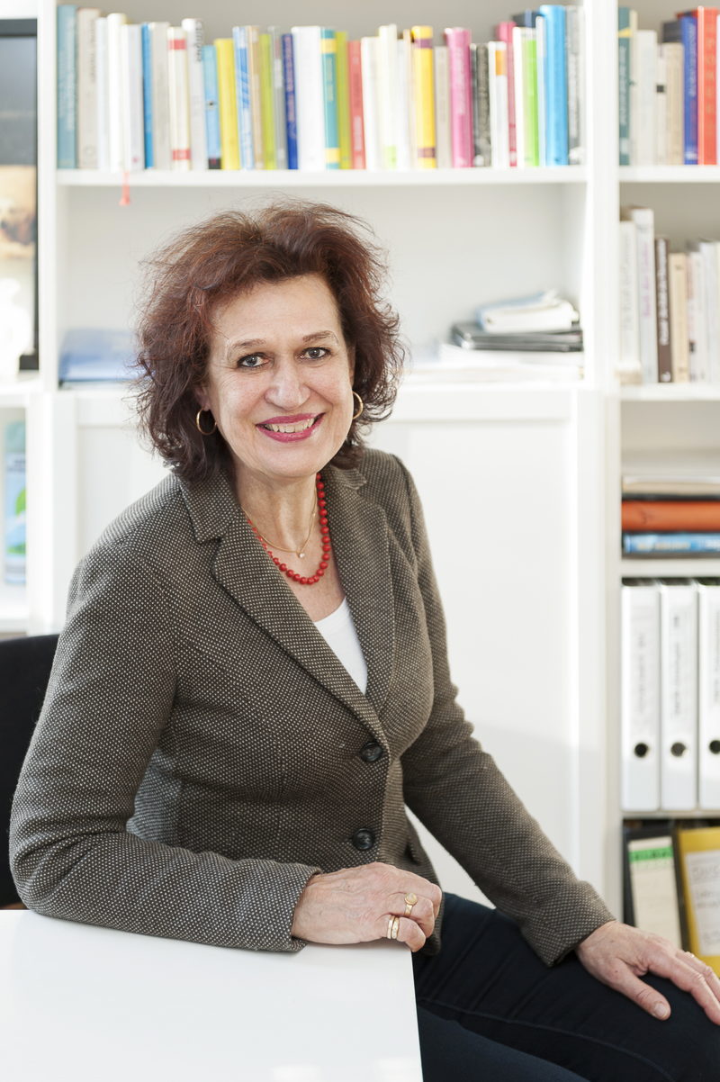 Dr. Johanna Müller-Ebert